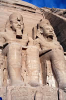 Abu-Simbel. Estatuas colosales