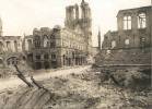 La ciudad de Ypres en el sur  Bélgica tras los combates de 1915. Ampliar imagen
