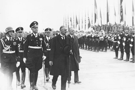 Chamberlain a su llegada a Munich