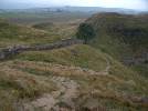 Restos de la muralla de Adriano, construida entre 122 y 132 en Gran Bretaña para defender la frontera del Norte de los pictos. Ampliar imagen