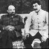 Stalin, Secretario General del PCUS junto a Lenin. Ampliar imagen
